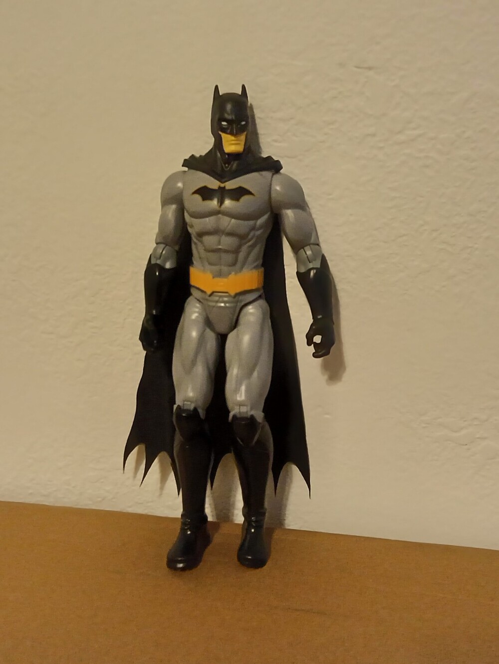 Batman SML S20 67800 Action Figure DC Comics Universe
